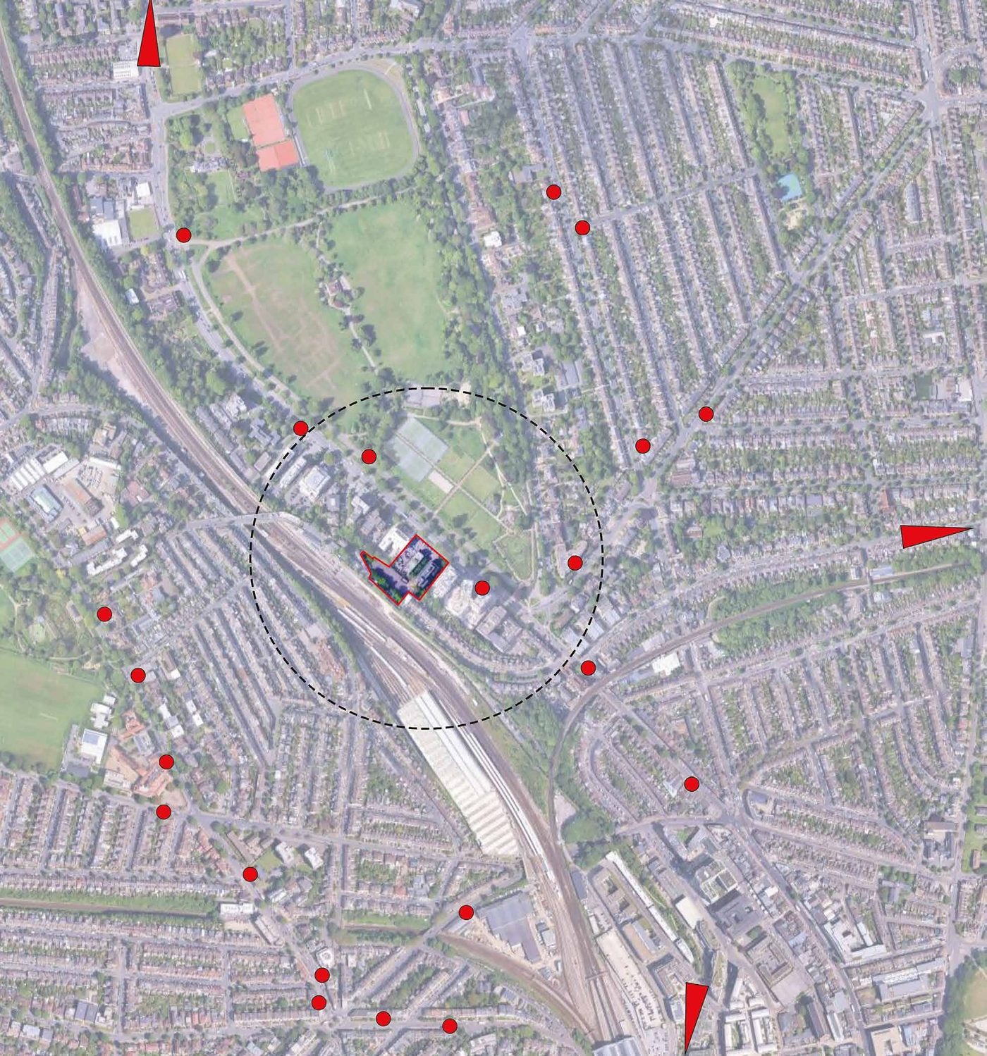 Map of public transport and amenities surrounding the site